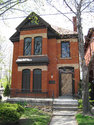View Grant Avenue Studio